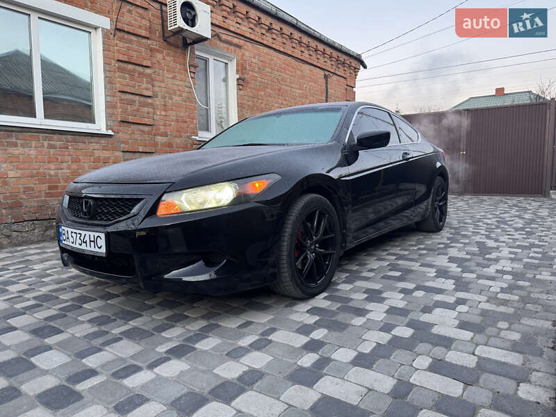 Купе Honda Accord 2012 в Кропивницком