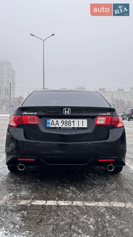 Седан Honda Accord 2012 в Києві