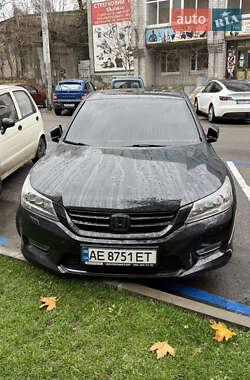 Седан Honda Accord 2013 в Днепре