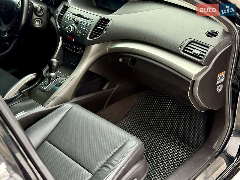 Седан Honda Accord 2008 в Днепре