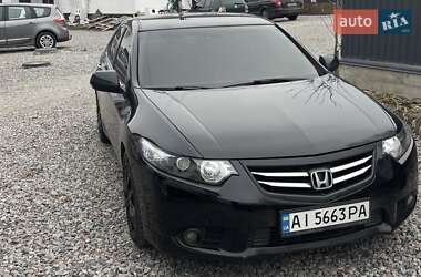 Седан Honda Accord 2012 в Киеве