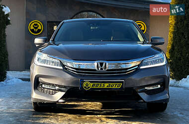 Седан Honda Accord 2016 в Львове