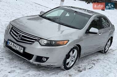 Седан Honda Accord 2010 в Каменском
