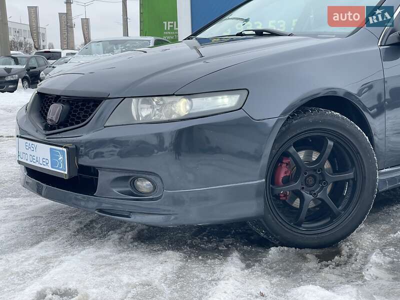 Седан Honda Accord 2003 в Киеве