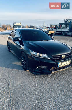 Седан Honda Accord 2013 в Днепре