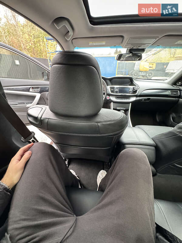 Купе Honda Accord 2013 в Киеве