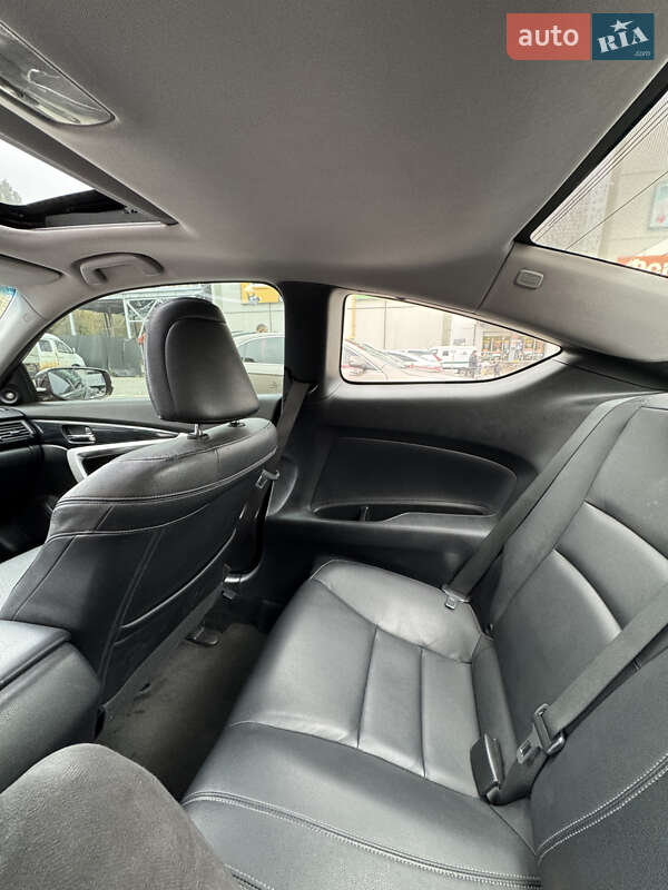 Купе Honda Accord 2013 в Киеве