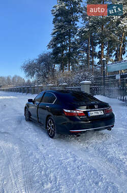 Седан Honda Accord 2016 в Умані