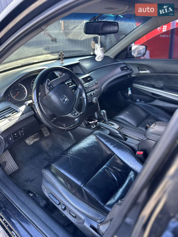 Седан Honda Accord 2008 в Виннице