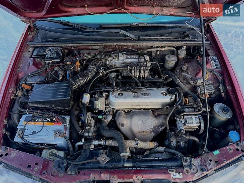 Седан Honda Accord 1993 в Полонном