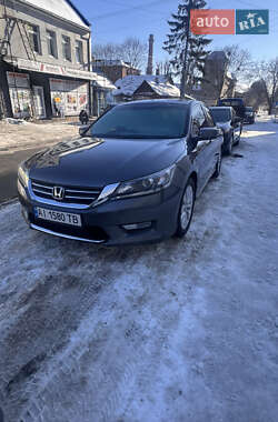 Седан Honda Accord 2012 в Фастові
