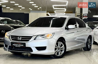 Седан Honda Accord 2013 в Николаеве