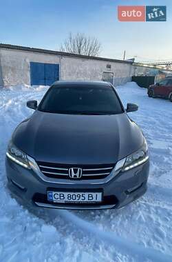 Седан Honda Accord 2013 в Корюковке