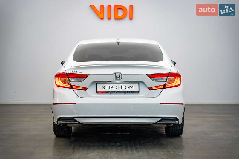 Седан Honda Accord 2020 в Киеве