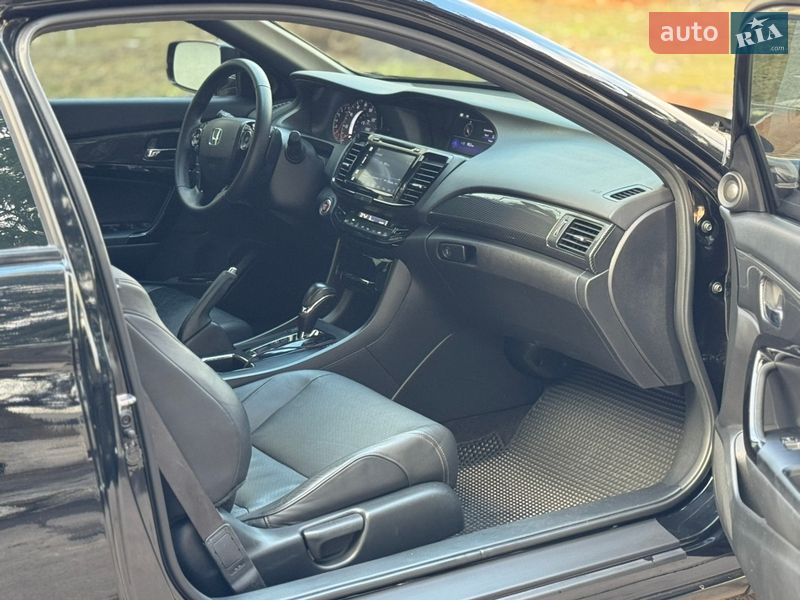 Купе Honda Accord 2016 в Виннице