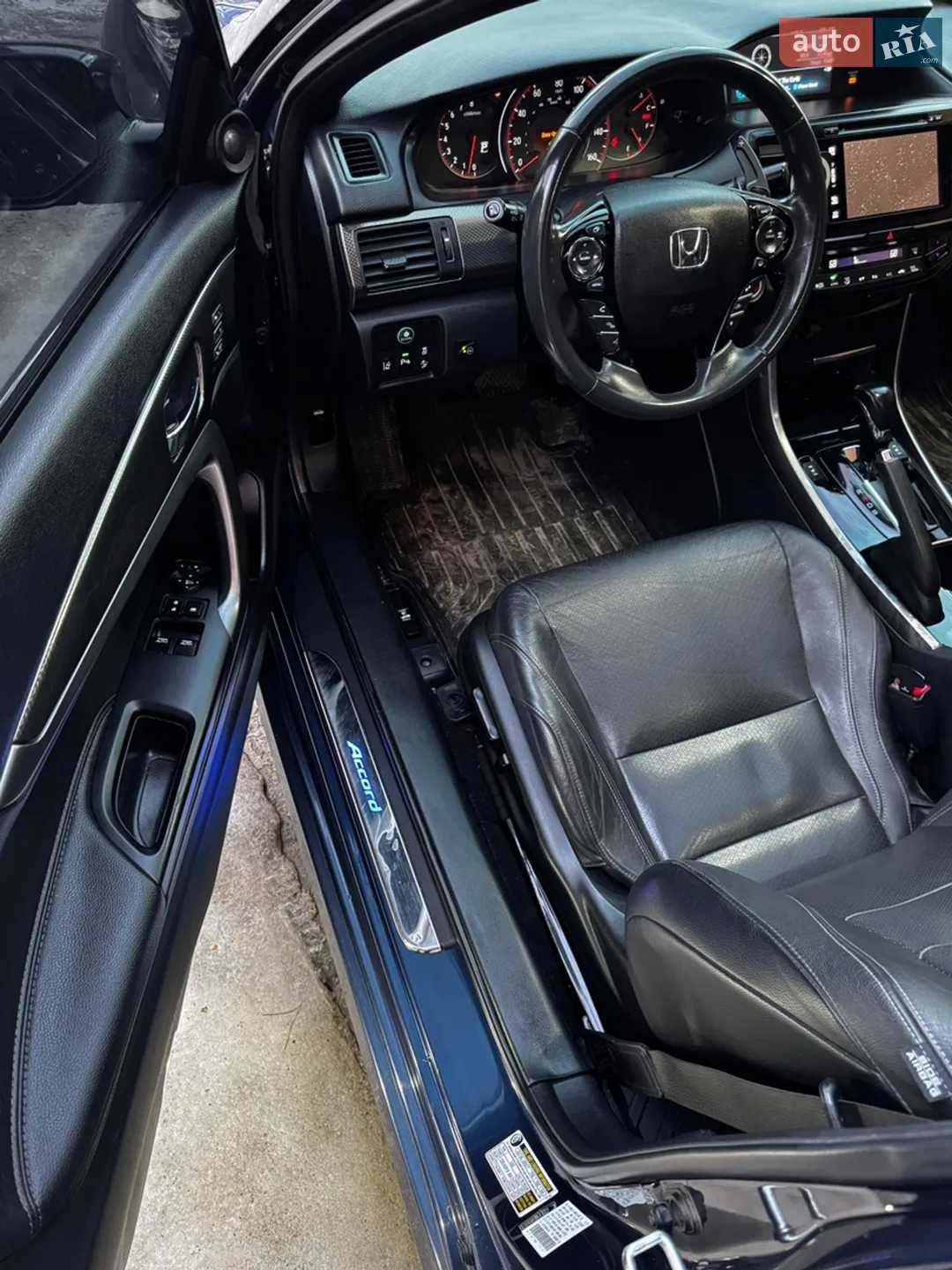 2016 Honda Accord - мініатюра 31