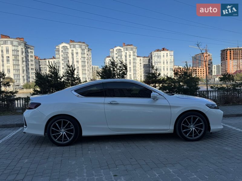 Купе Honda Accord 2015 в Ивано-Франковске