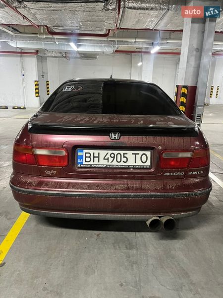 Седан Honda Accord 1994 в Измаиле