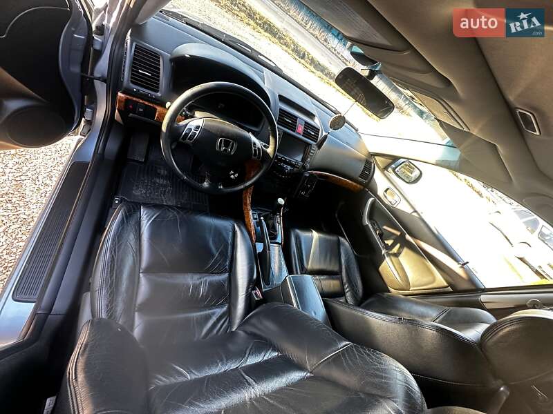 Универсал Honda Accord 2004 в Надворной