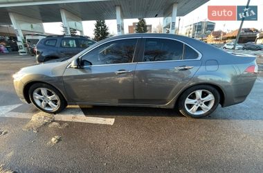 Седан Honda Accord 2010 в Києві