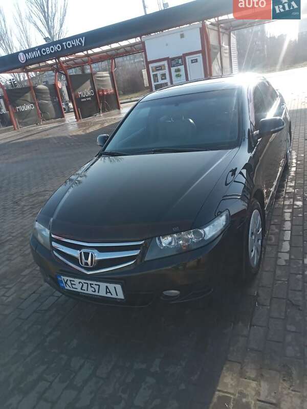 Седан Honda Accord 2006 в Кривом Роге