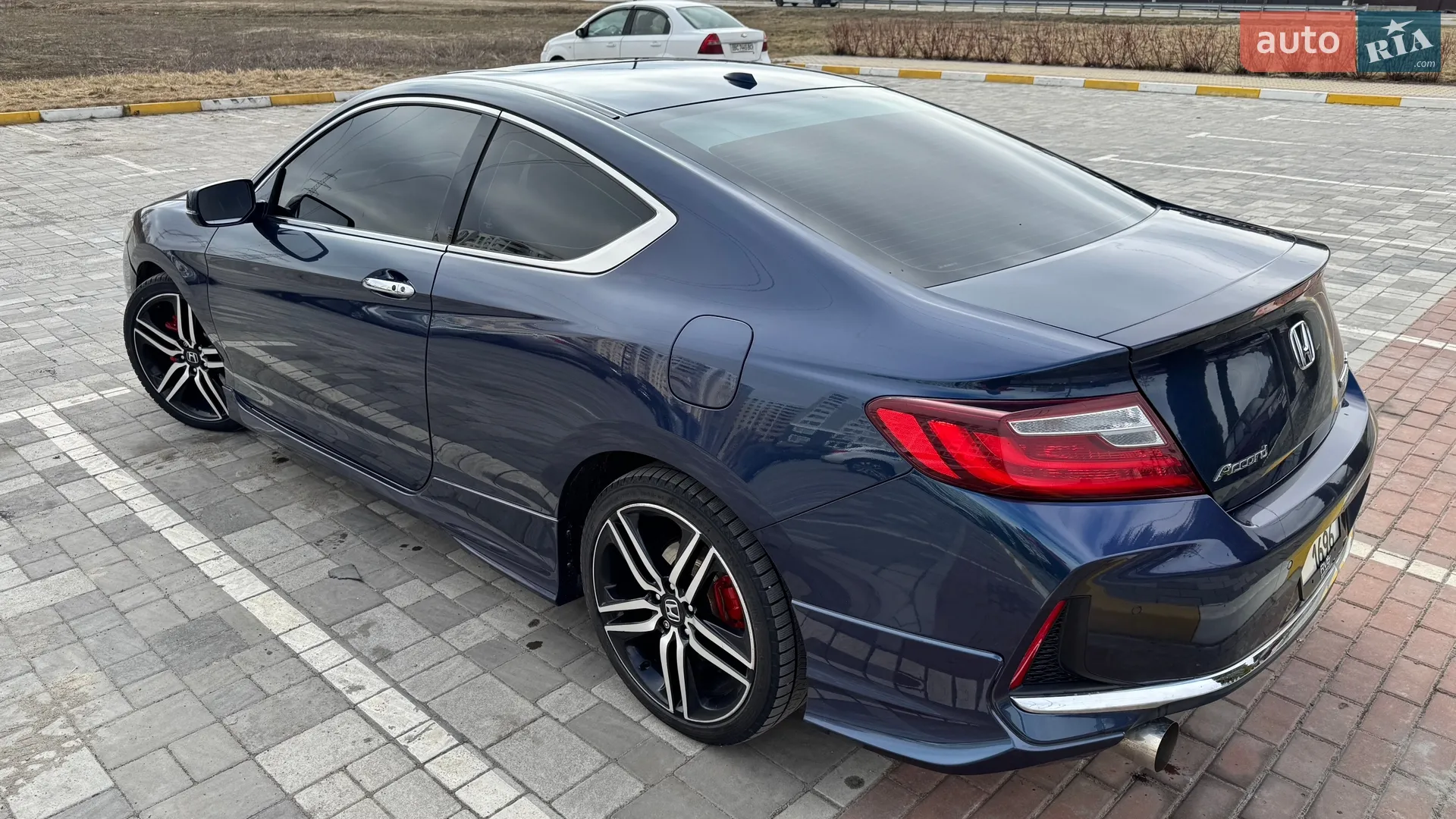 2016 Honda Accord - мініатюра 19
