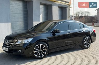 Седан Honda Accord 2014 в Виннице