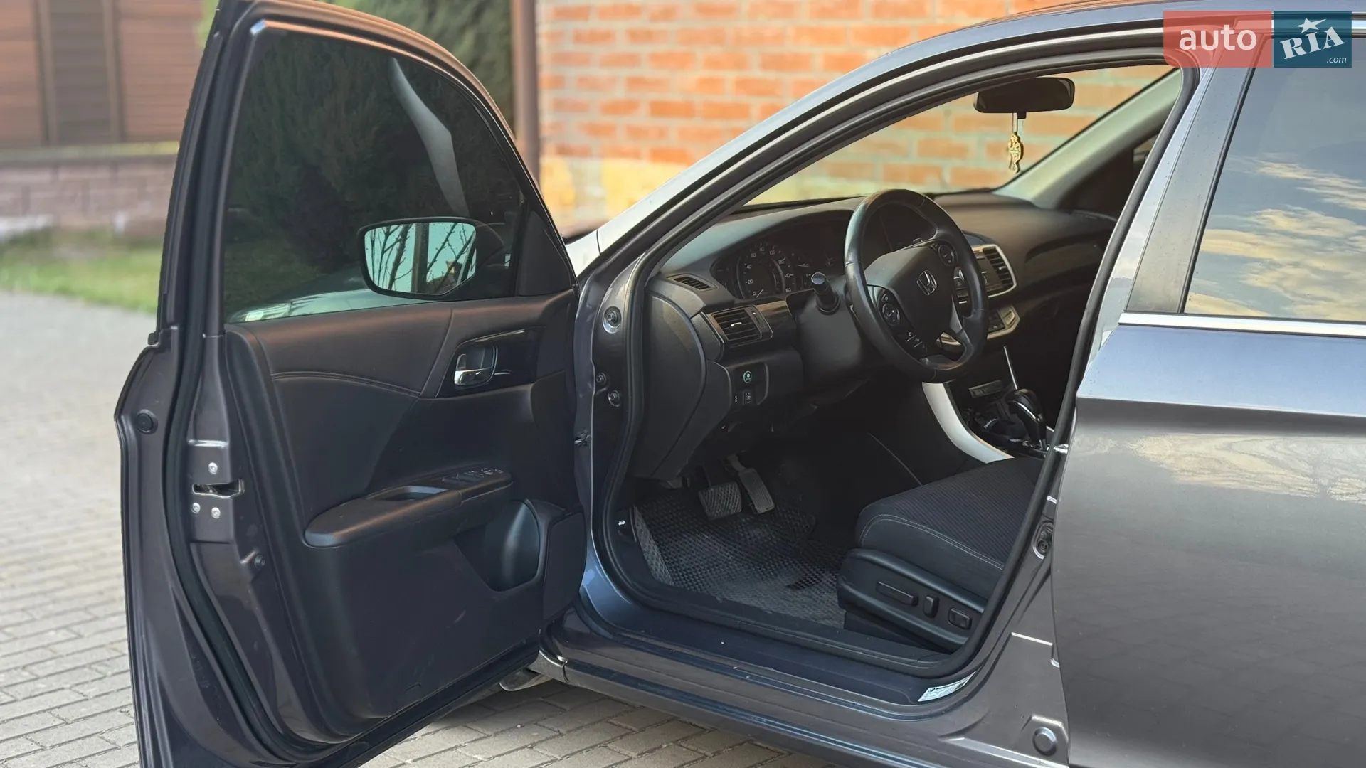 2015 Honda Accord - мініатюра 24