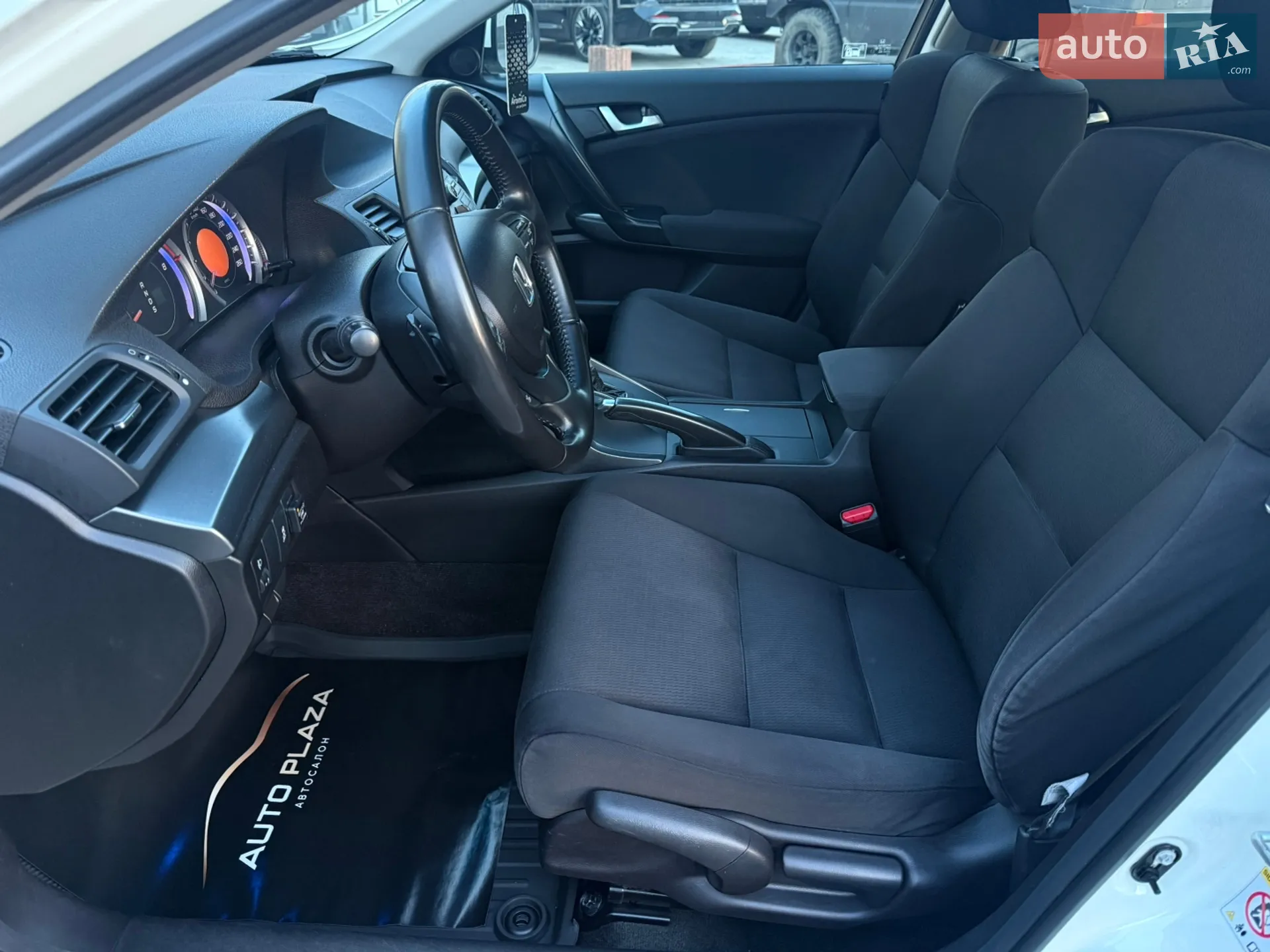 2011 Honda Accord - мініатюра 30