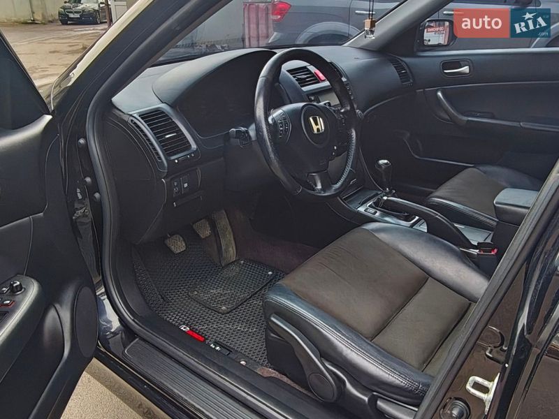 Седан Honda Accord 2006 в Калуші