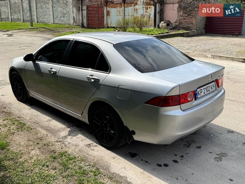 Седан Honda Accord 2005 в Запорожье
