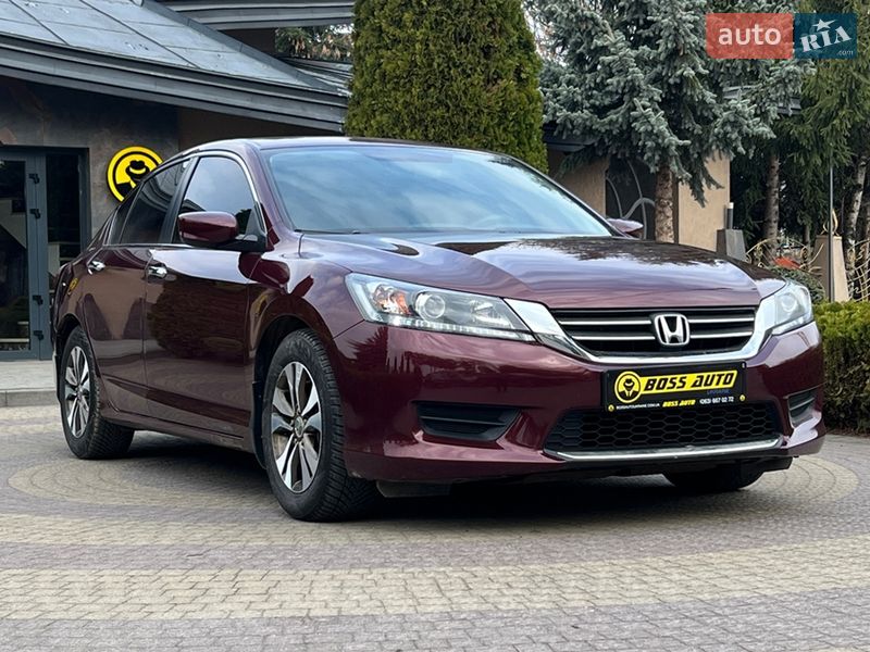 Седан Honda Accord 2014 в Львове