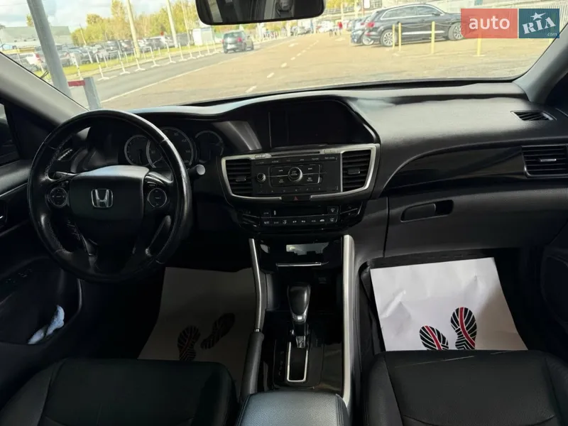 Honda Accord 2016 VIN 1HGCR2F31GA237683 фото оголошення 6 з 47