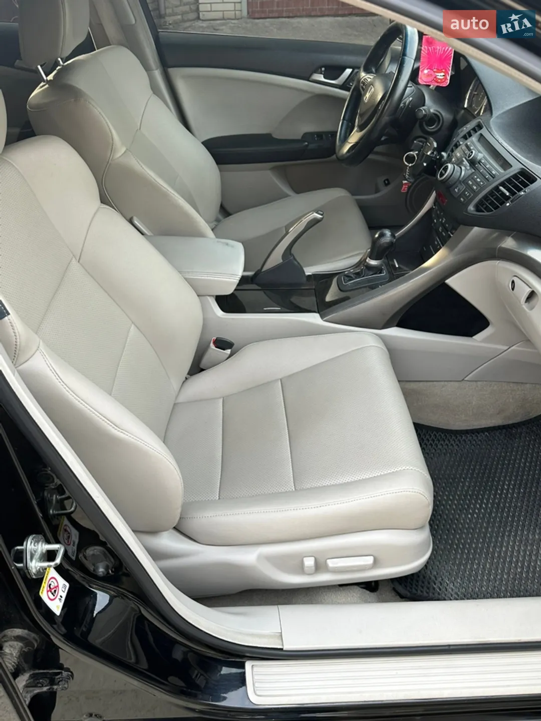 2010 Honda Accord - мініатюра 45