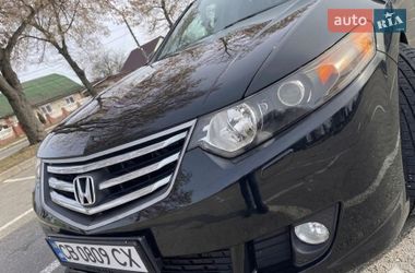 Седан Honda Accord 2010 в Чернигове