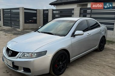 Седан Honda Accord 2004 в Вараші