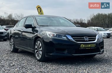 Седан Honda Accord 2014 в Львове