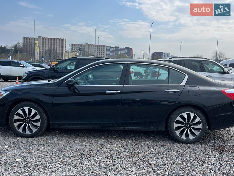 Седан Honda Accord 2014 в Львове