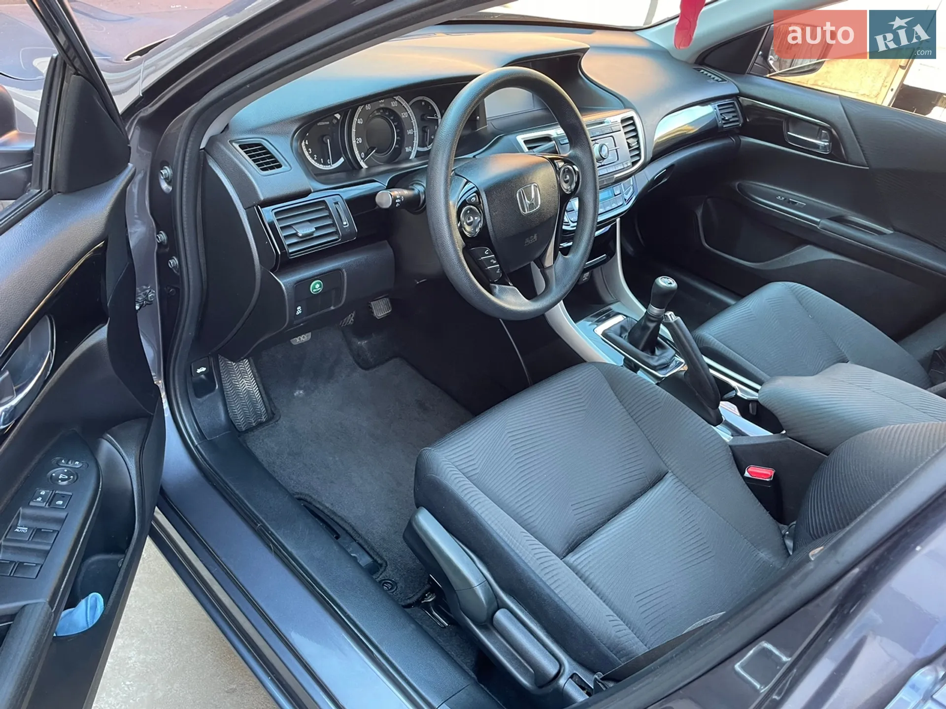 2015 Honda Accord - мініатюра 19