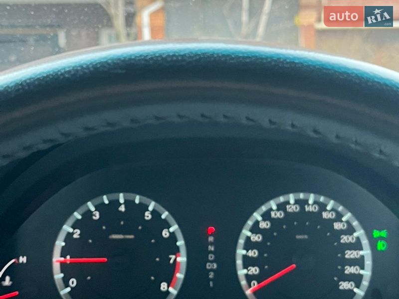 Седан Honda Accord 2012 в Києві