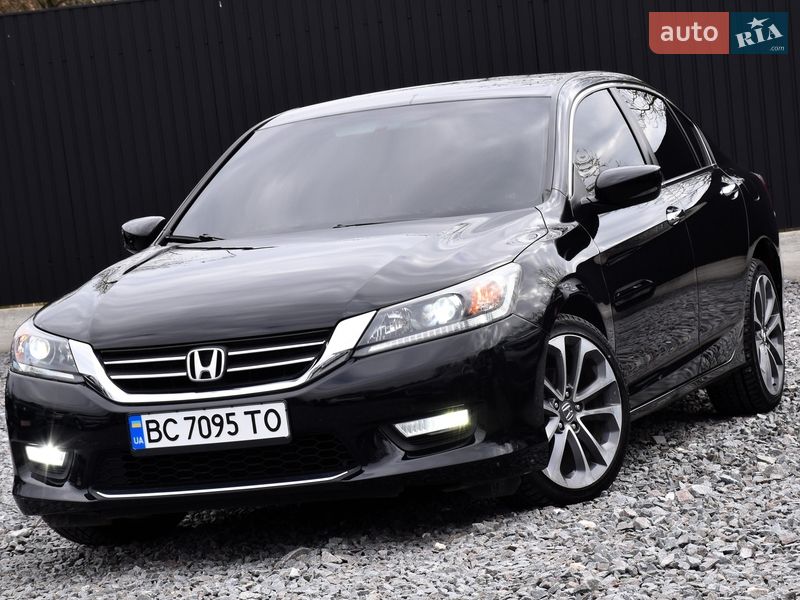 Седан Honda Accord 2014 в Дрогобичі