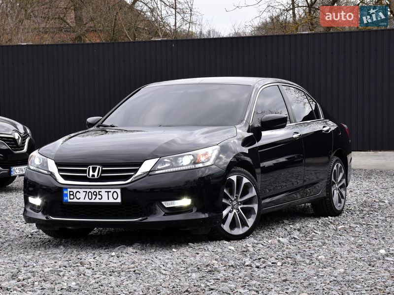 Седан Honda Accord 2014 в Дрогобичі