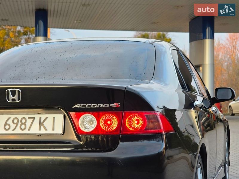 Седан Honda Accord 2005 в Виннице