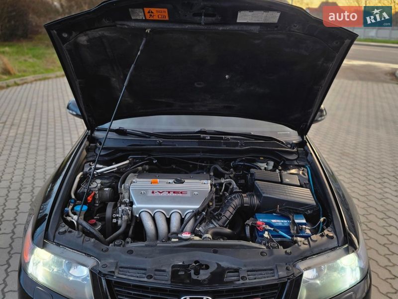 Седан Honda Accord 2005 в Виннице