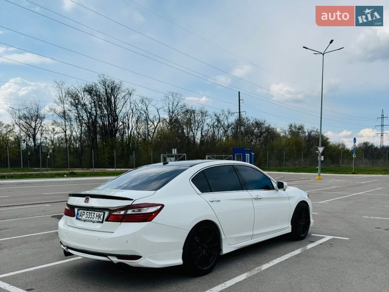 Седан Honda Accord 2017 в Дніпрі