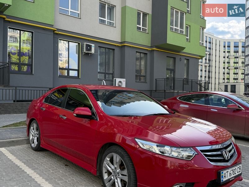 Седан Honda Accord 2012 в Ивано-Франковске