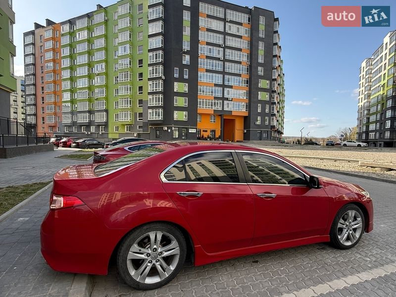 Седан Honda Accord 2012 в Ивано-Франковске