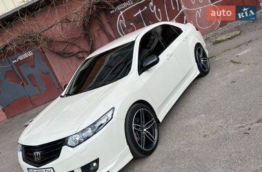 Седан Honda Accord 2010 в Запоріжжі
