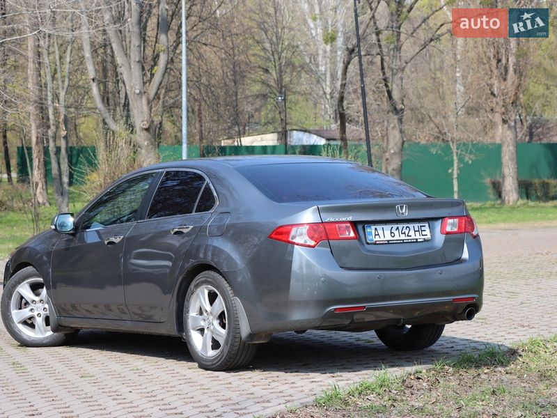 Седан Honda Accord 2008 в Киеве