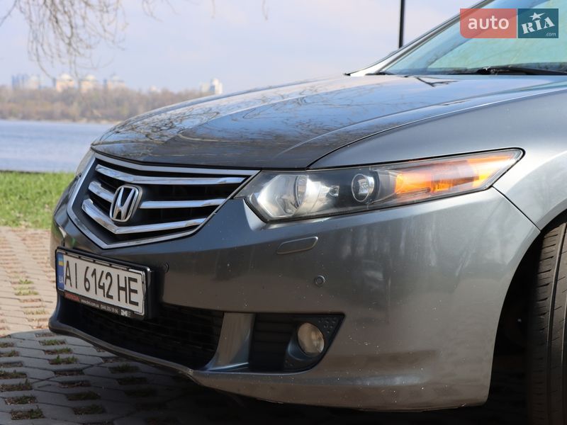 Седан Honda Accord 2008 в Киеве
